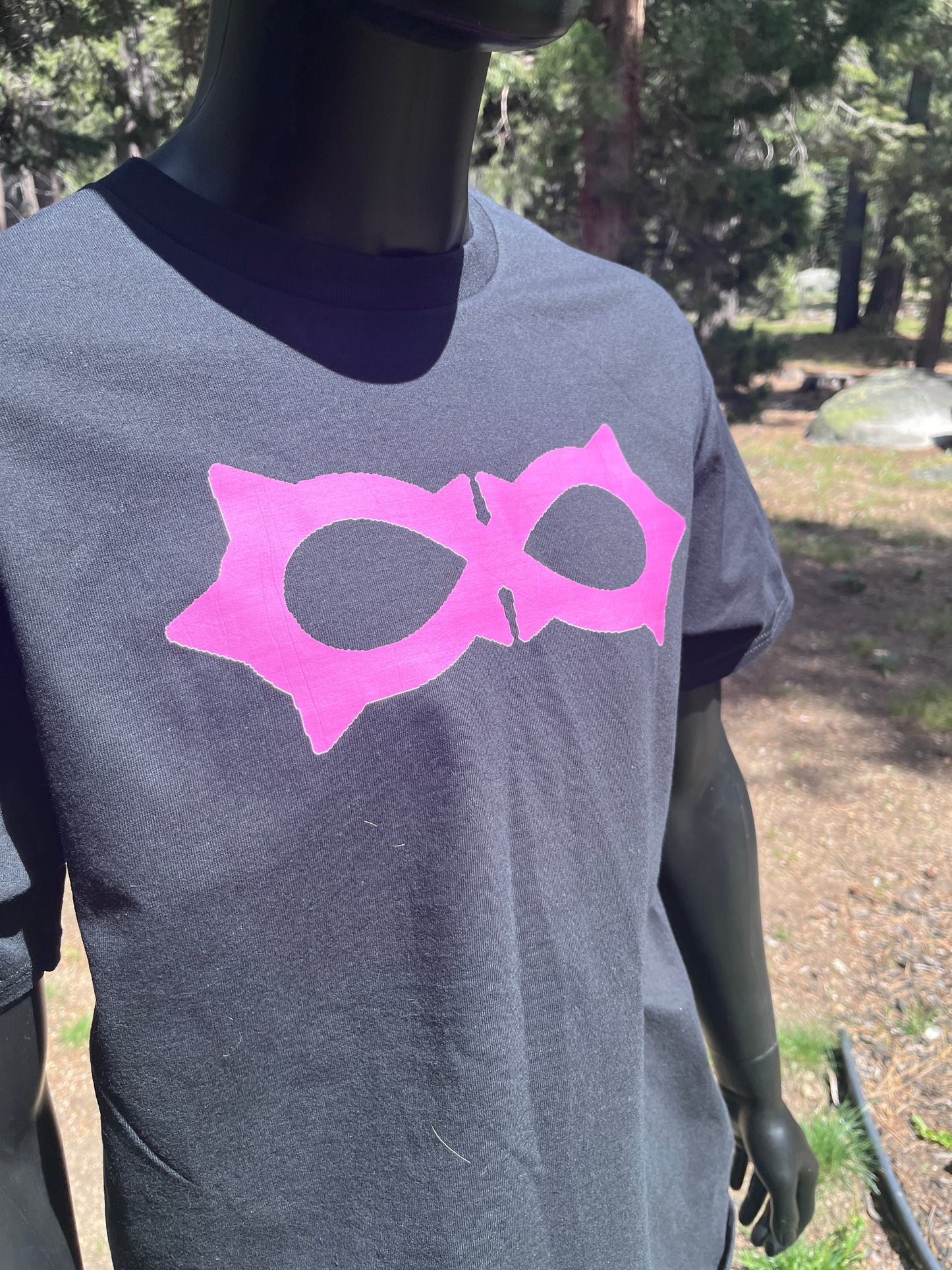 Pink T