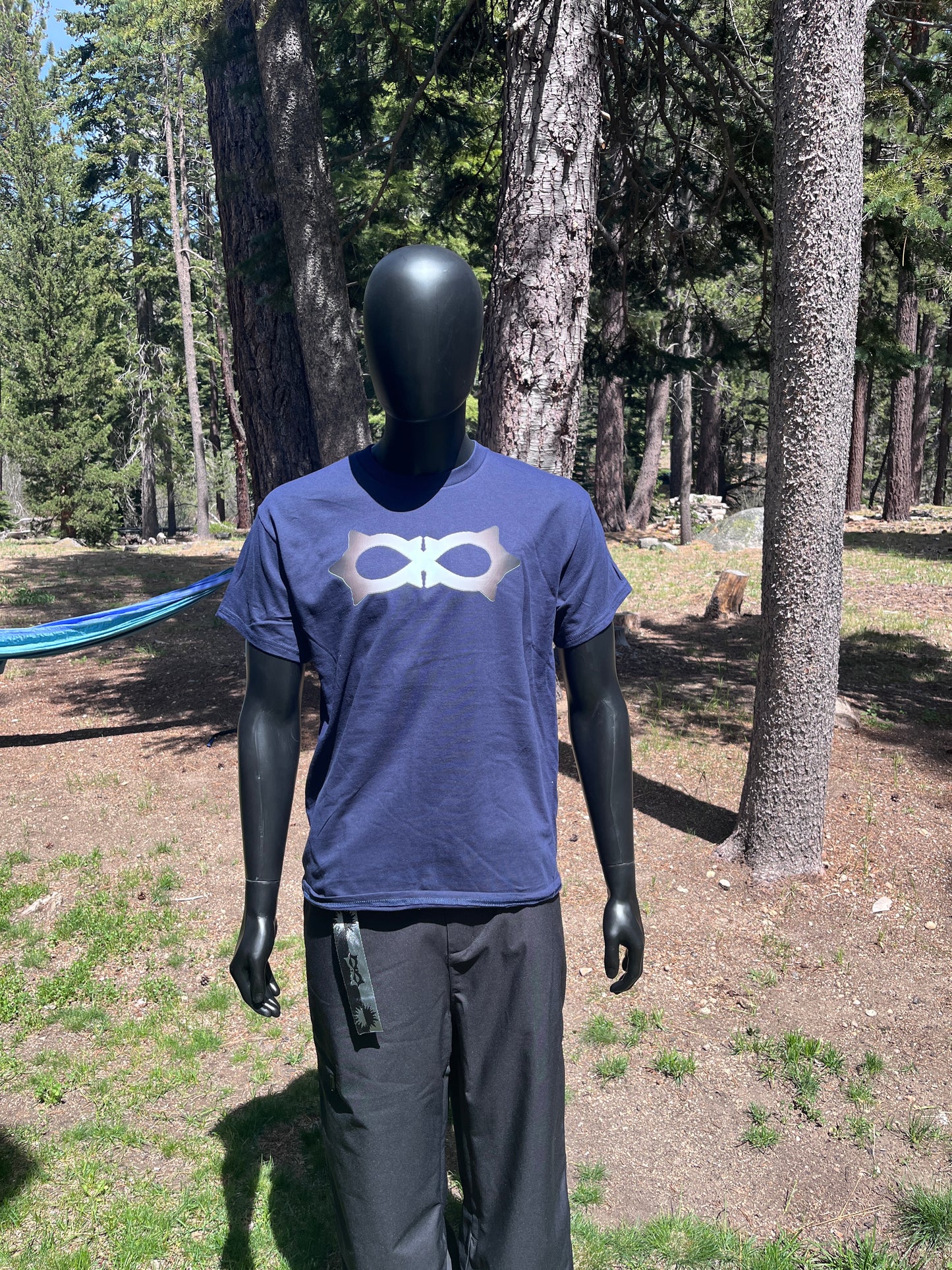 Navy T